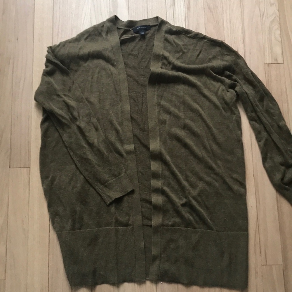 Ann Taylor Boyfriend Open Cardigan